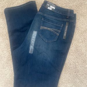Relativity Denim- Absolutely Straight